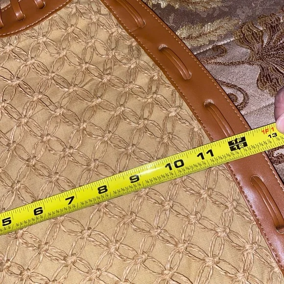 Soft Surroundings Tan and Cream Tote Bag - Picture 5 of 6